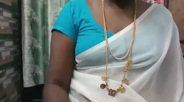 Hot akshara online show from December 8, 6:11 am