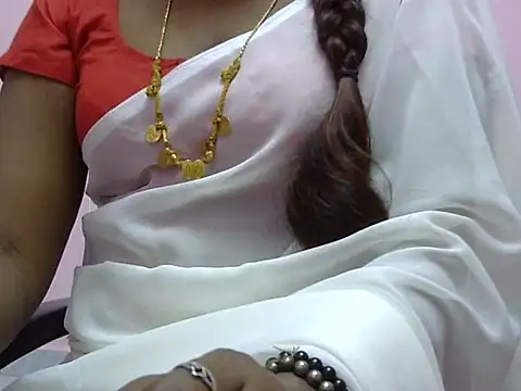 Hot akshara online show from December 16, 10:37 pm