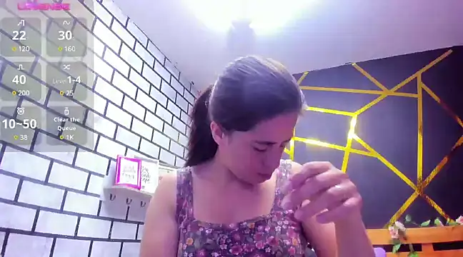 kathina giraldo online show from December 4, 12:36 pm