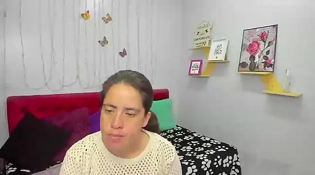 kathina giraldo online show from February 13, 12:32 pm