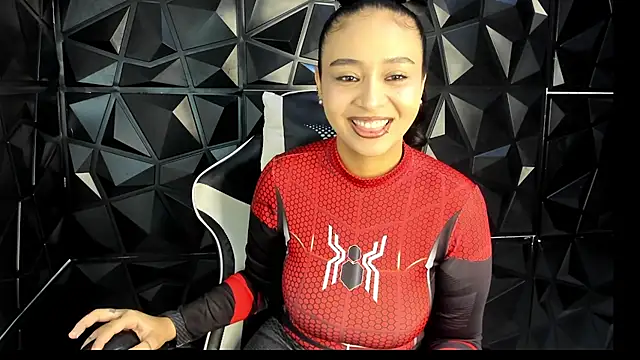 HelueHorny13 online show from October 26, 4:07 am