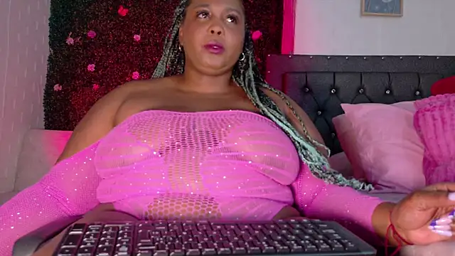 ebony 544 online show from April 7, 4:35 am