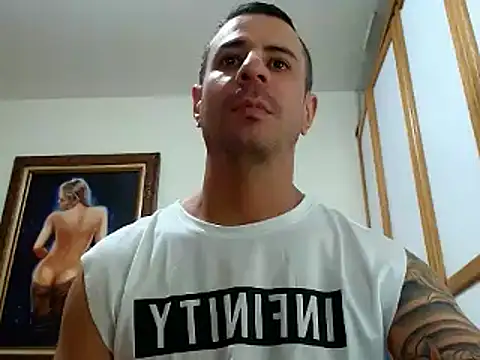 Snapshot of nicolay_74 chatting on January 30, 8:10 pm nicolay 74 online show from January 30, 8:10 pm