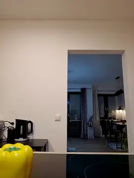 Snapshot of Jujuicy_97 chatting on October 30, 4:30 pm Jujuicy 97 online show from October 30, 4:30 pm