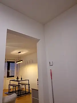 Snapshot of Jujuicy_97 chatting on February 8, 9:02 am Jujuicy 97 online show from February 8, 9:02 am