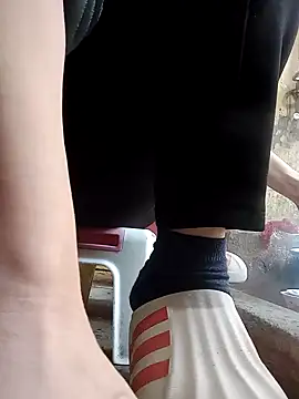 JasminePham online show from January 20, 1:07 am