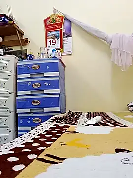 JasminePham online show from February 3, 1:19 am