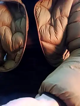 JasminePham online show from February 17, 7:15 am