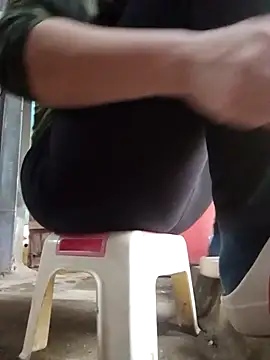 JasminePham online show from March 12, 12:53 am