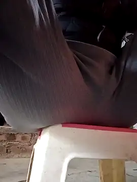 JasminePham online show from March 16, 1:17 am