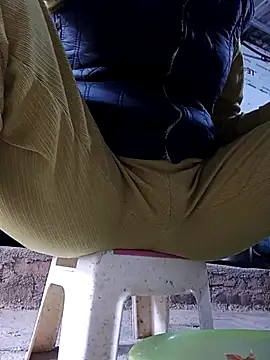 JasminePham online show from March 19, 6:57 am