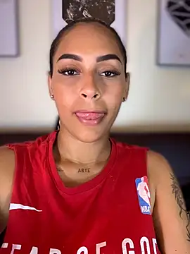 MaverickGray online show from May 18, 1:06 pm