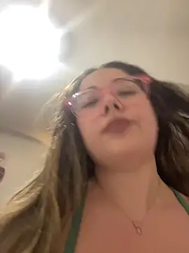 brooklynivy online show from February 20, 9:32 am