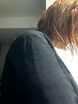 anastasia and jordan online show from November 29, 9:01 am