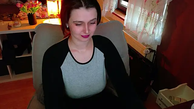 Snapshot of jenna-sxy19 chatting on April 21, 12:00 pm jenna-sxy19 online show from April 21, 12:00 pm