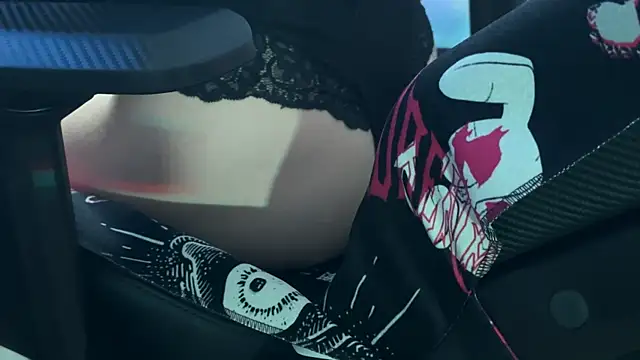 KiraLiLime online show from March 9, 11:58 am