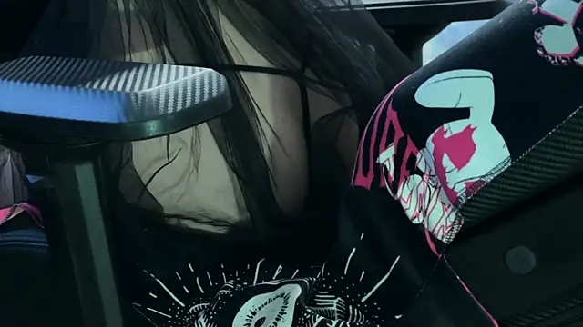 KiraLiLime online show from March 11, 11:44 am