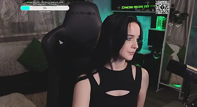 KiraLiLime online show from September 21, 12:12 am