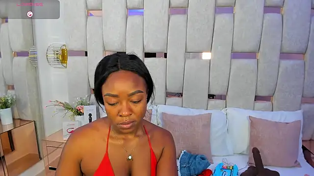 Snapshot of mia_schwarz chatting on January 17, 9:39 pm mia schwarz online show from January 17, 9:39 pm