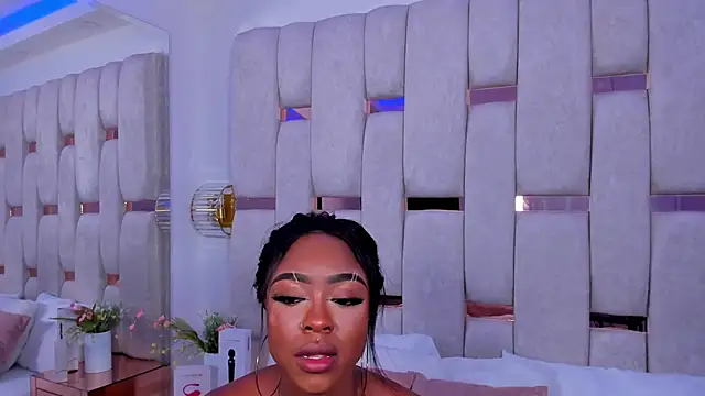 Snapshot of mia_schwarz chatting on January 23, 9:50 pm mia schwarz online show from January 23, 9:50 pm