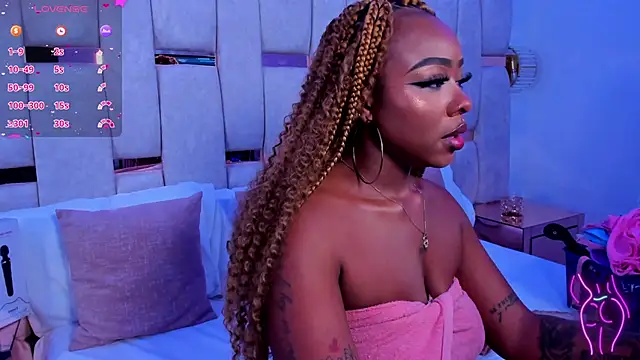 Snapshot of mia_schwarz chatting on January 31, 9:48 pm mia schwarz online show from January 31, 9:48 pm