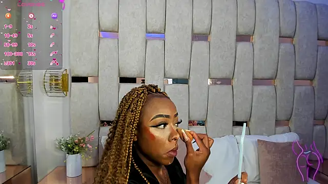 Snapshot of mia_schwarz chatting on February 4, 9:41 pm mia schwarz online show from February 4, 9:41 pm