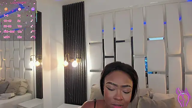 Snapshot of mia_schwarz chatting on October 12, 9:14 pm mia schwarz online show from October 12, 9:14 pm