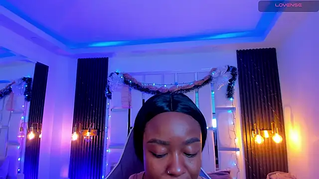 Snapshot of mia_schwarz chatting on December 15, 10:03 pm mia schwarz online show from December 15, 10:03 pm