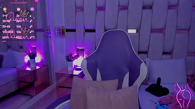 mia schwarz online show from March 17, 11:30 pm