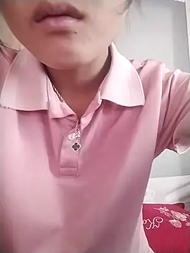 Snapshot of lytamye chatting on March 2, 8:16 am lytamye online show from March 2, 8:16 am