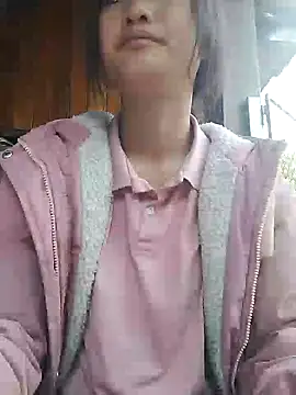 Snapshot of lytamye chatting on March 13, 2:38 am lytamye online show from March 13, 2:38 am