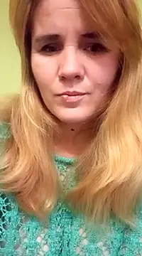 SannyMILF online show from December 5, 11:05 am