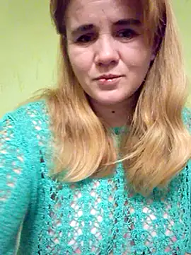 SannyMILF online show from December 10, 2:06 pm