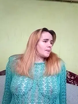 SannyMILF online show from December 19, 9:40 am