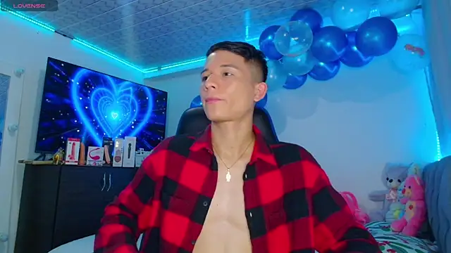 bryamer 19 online show from January 17, 3:45 am