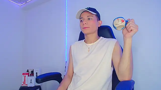 bryamer 19 online show from March 11, 1:59 am