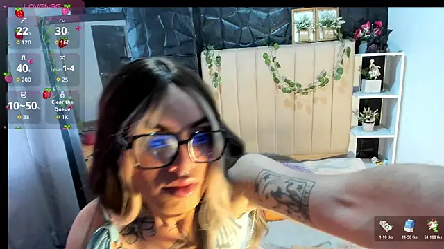 Snapshot of amapola_hs chatting on May 5, 9:01 pm amapola hs online show from May 5, 9:01 pm