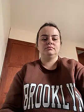 Im Amelia online show from February 6, 1:36 pm