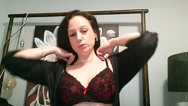 Audrey hotty online show from April 5, 1:03 am