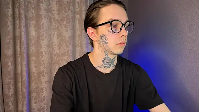 anahori  simon online show from February 18, 4:37 pm