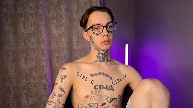 anahori  simon online show from March 6, 11:53 pm