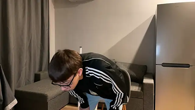 anahori  simon online show from October 9, 10:41 pm