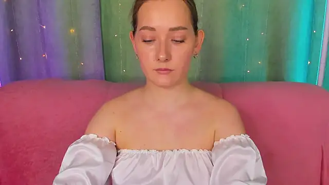 AlinaVice online show from April 7, 1:50 am