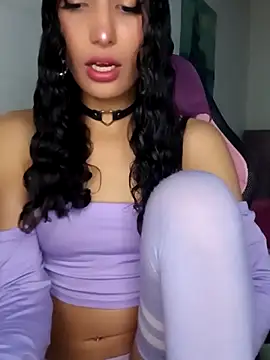 Snapshot of Lanna_hott_ chatting on May 1, 6:56 pm Lanna hott online show from May 1, 6:56 pm