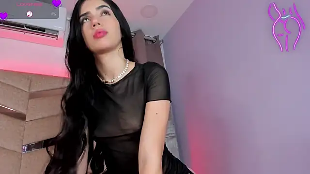 SaraRoy  online show from April 17, 7:28 pm