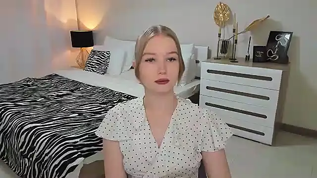 shy  lady online show from March 9, 6:21 pm