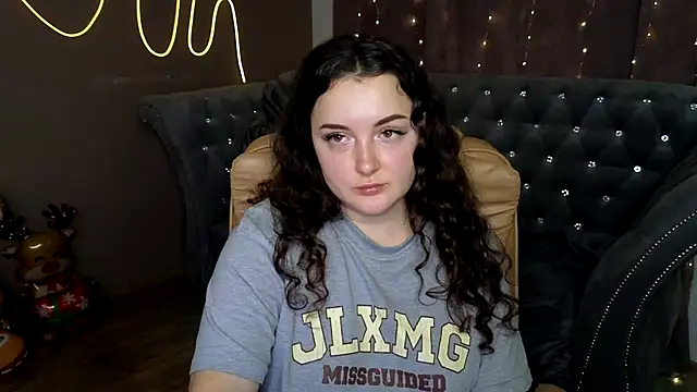 GloriNichols online show from January 8, 2:03 pm