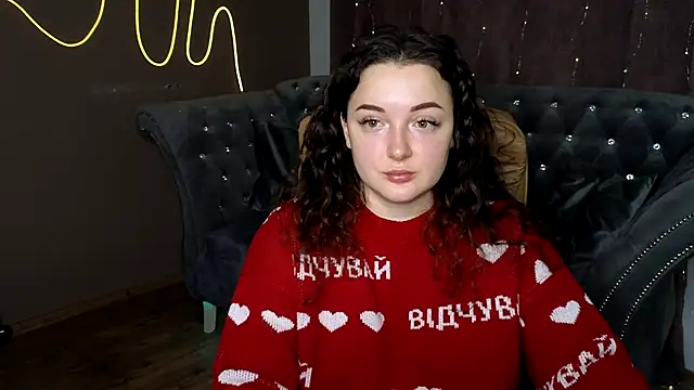 GloriNichols online show from January 12, 6:28 am