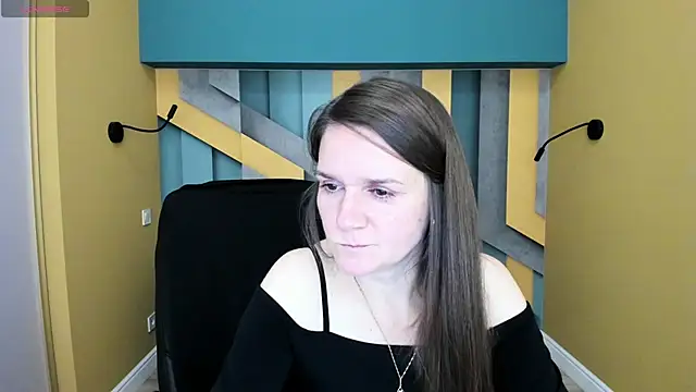 Snapshot of AriaGray chatting on October 6, 1:19 pm AriaGray online show from October 6, 1:19 pm