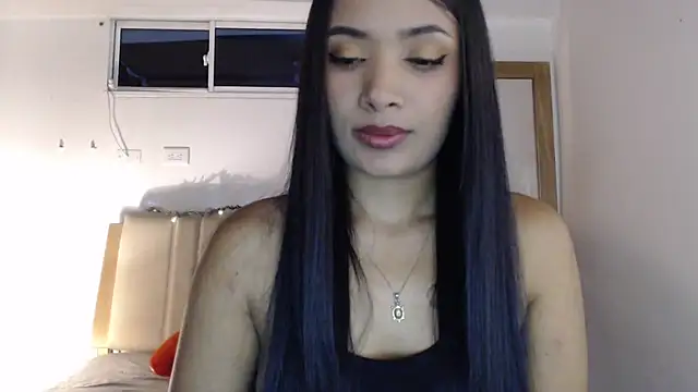 Snapshot of sabrina_brunette chatting on May 26, 4:08 am sabrina brunette online show from May 26, 4:08 am